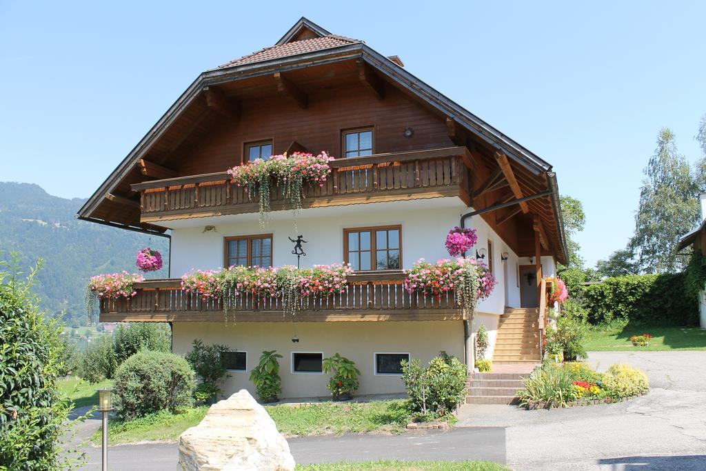 Pension Neuhof Ossiach Exterior photo